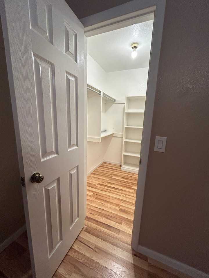 14321 N Pennsylvania Ave #C - Photo 4 of 13