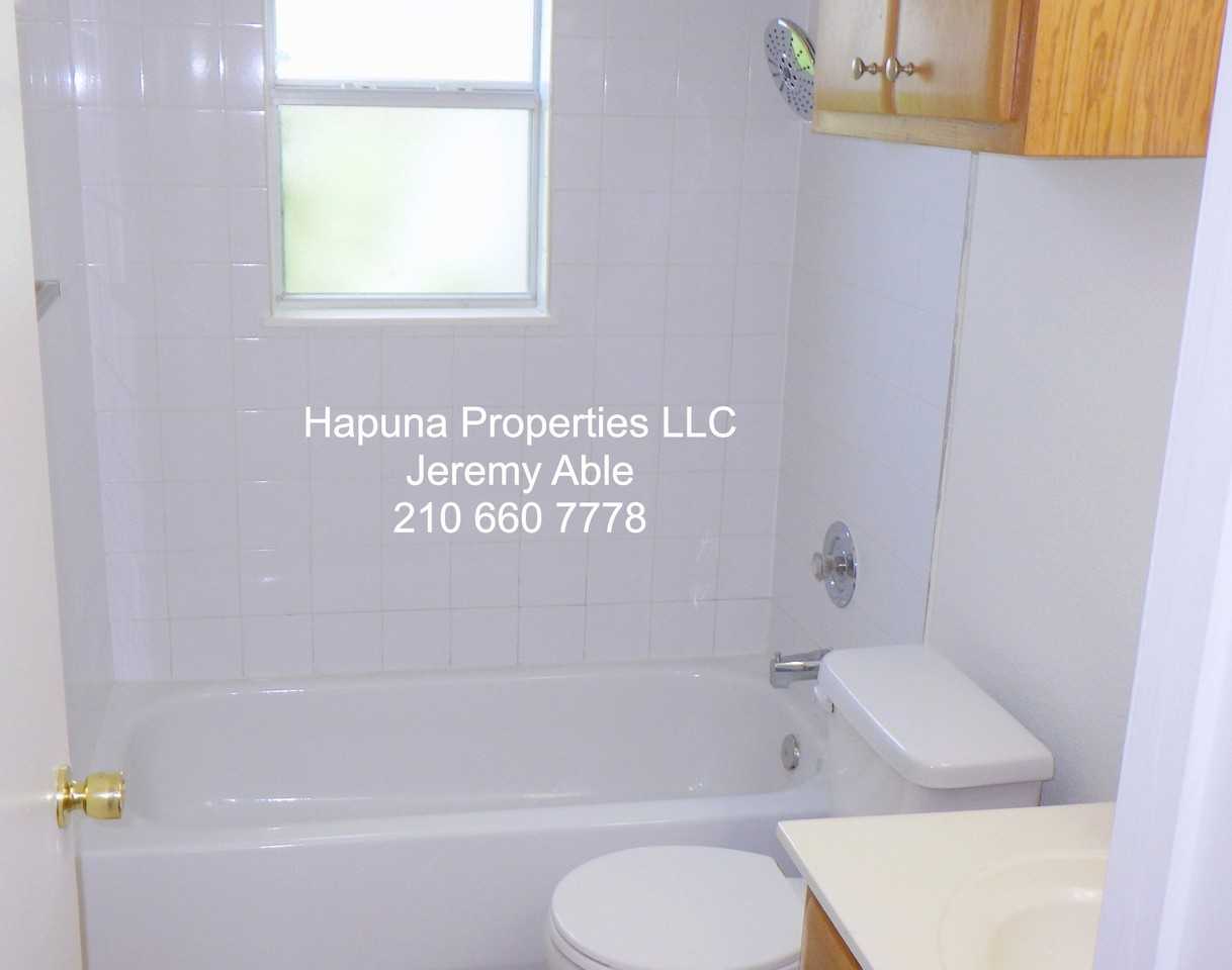 313 Tarasco Dr #313 - Photo 5 of 11