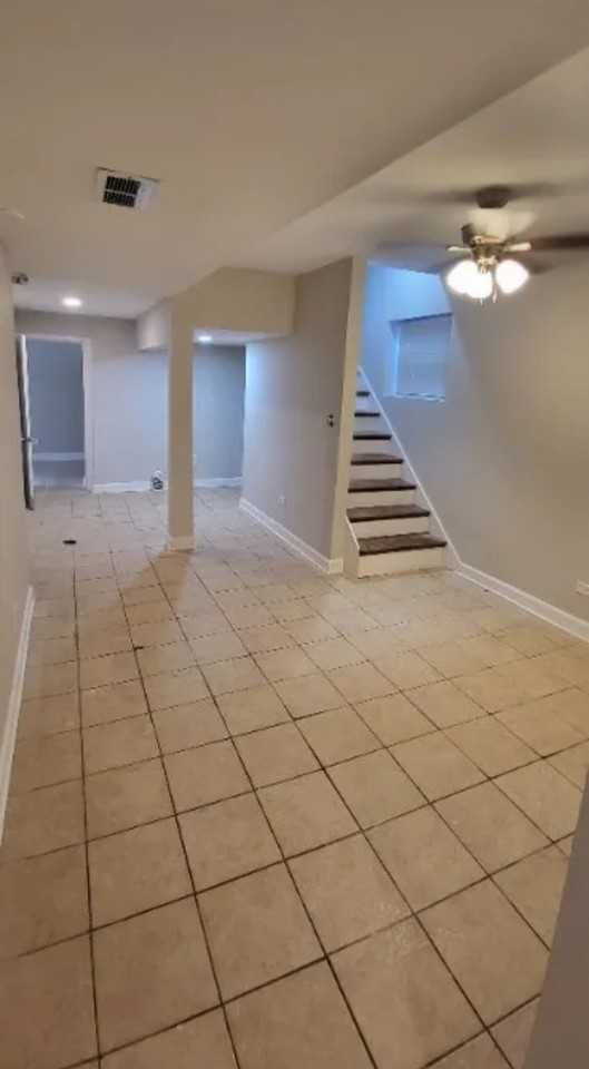 4725 S Western Blvd - Photo 2 of 8