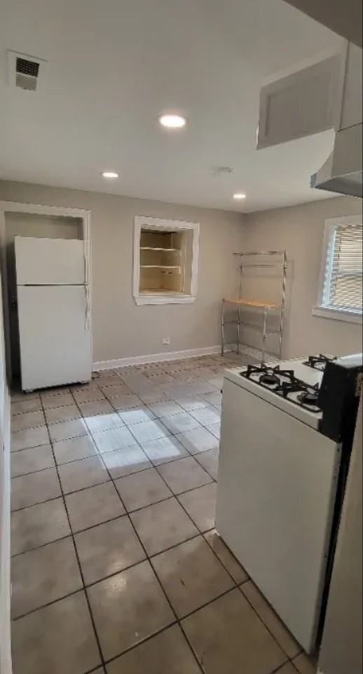 4725 S Western Blvd - Photo 7 of 8