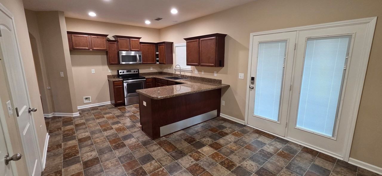 7417 Golden Apple Dr - Photo 4 of 20
