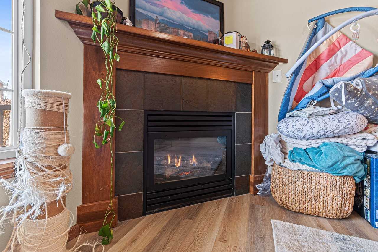 1554 Burr Dr - Photo 6 of 18