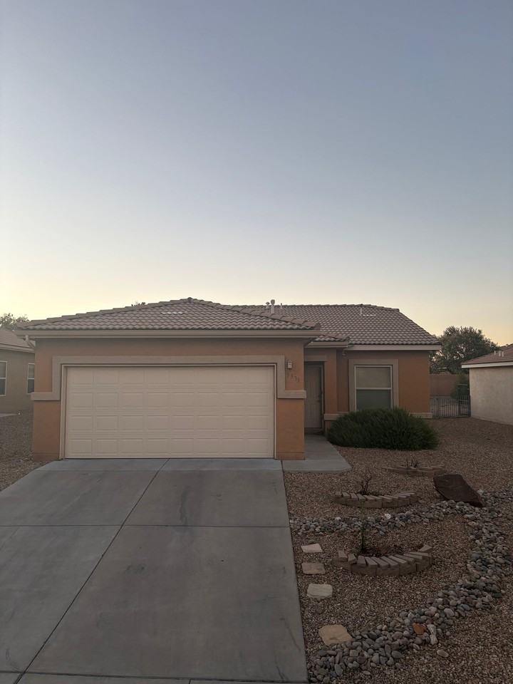 3331 Prairie Rdg - Photo 2 of 10