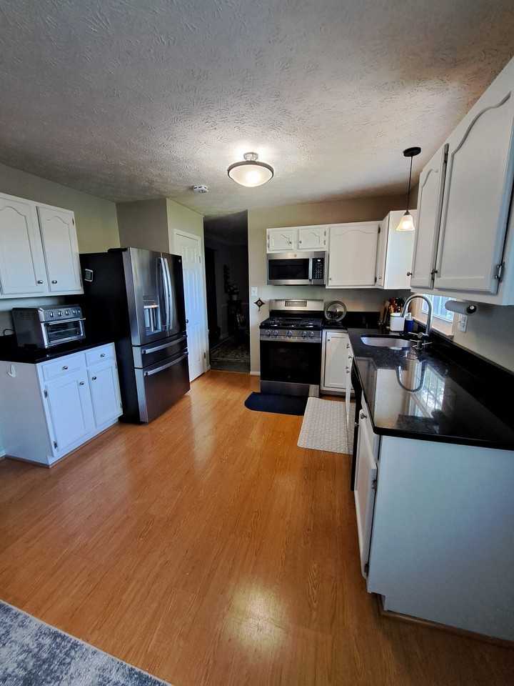 2805 Schubert Dr #MAIN - Photo 6 of 8