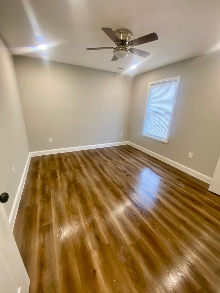 22039 Spidel Way - Photo 7 of 10