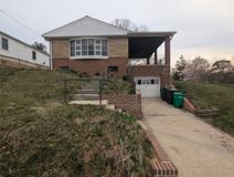 6903 Buchanan St - Photo 1 of 1