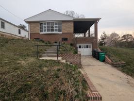 6903 Buchanan St - Photo 1 of 1
