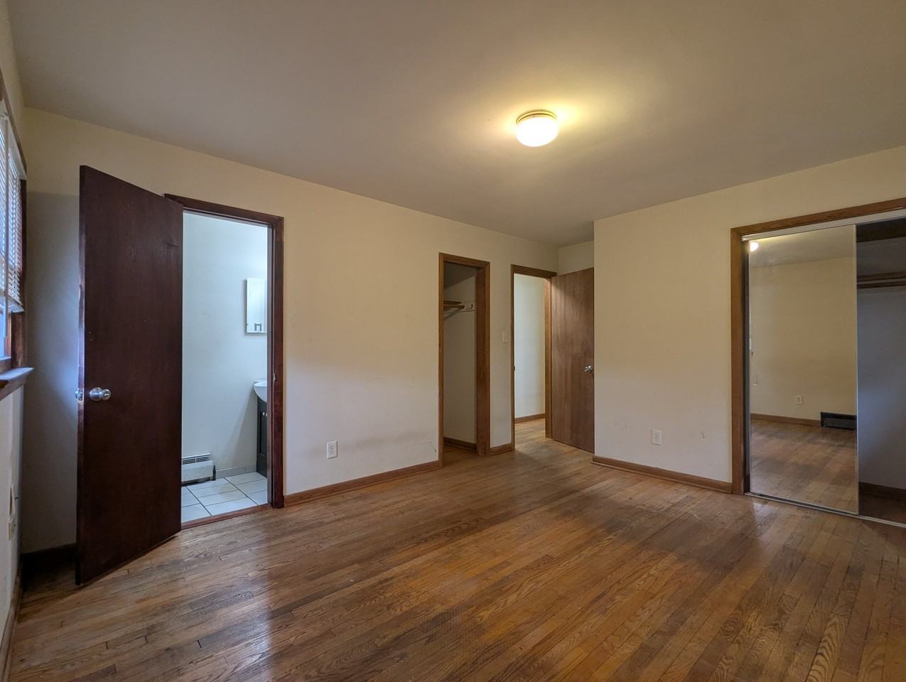 6903 Buchanan St - Photo 7 of 15