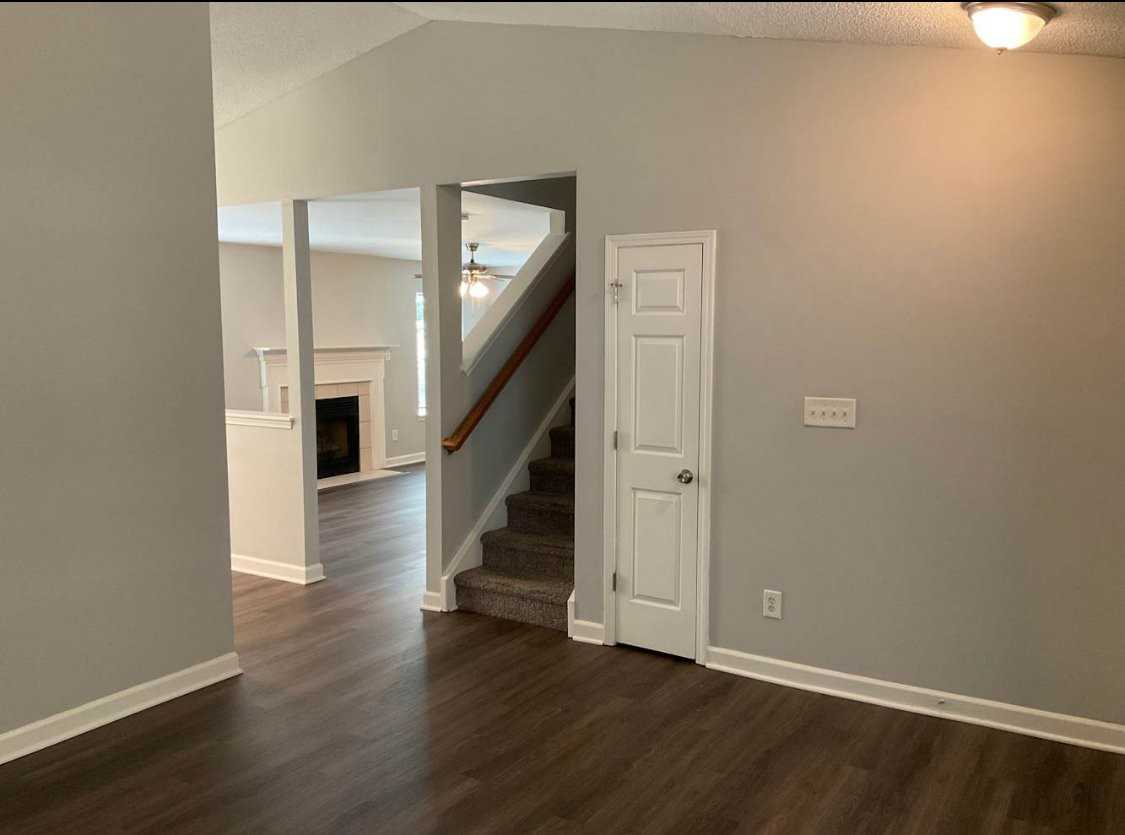 5527 Black Fox Ct - Photo 3 of 15
