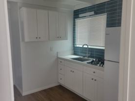 4030 Ingraham St Apt B #B - Photo 1 of 1