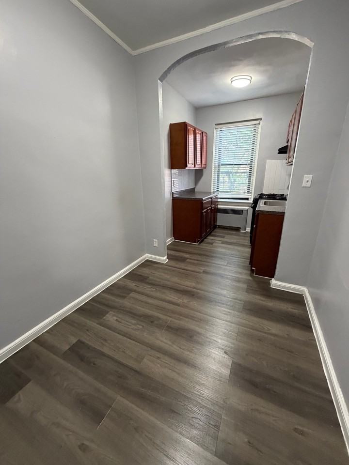 7 Chestnut St #3H - Photo 2 of 6