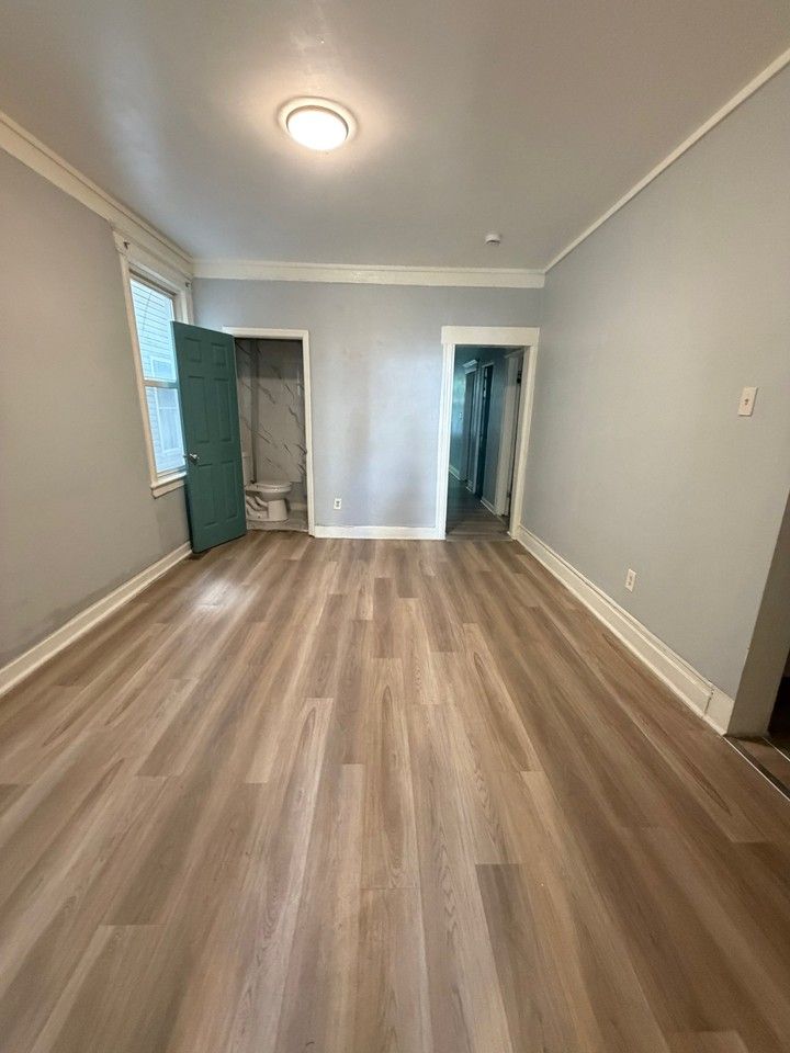 27 Linden Ave #1 - Photo 3 of 7