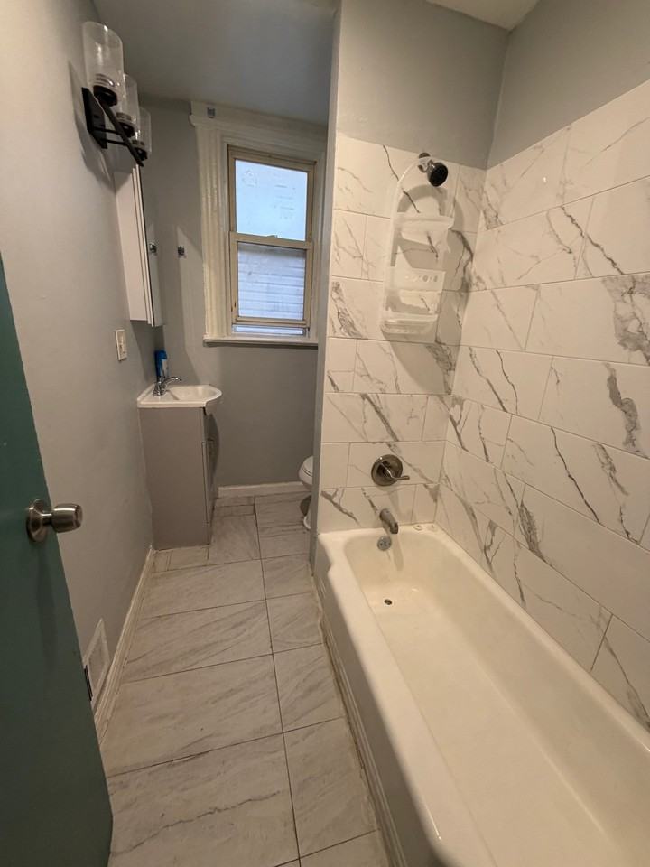 27 Linden Ave #1 - Photo 5 of 7