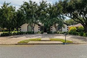 featured image of 1401 Oriole Ave