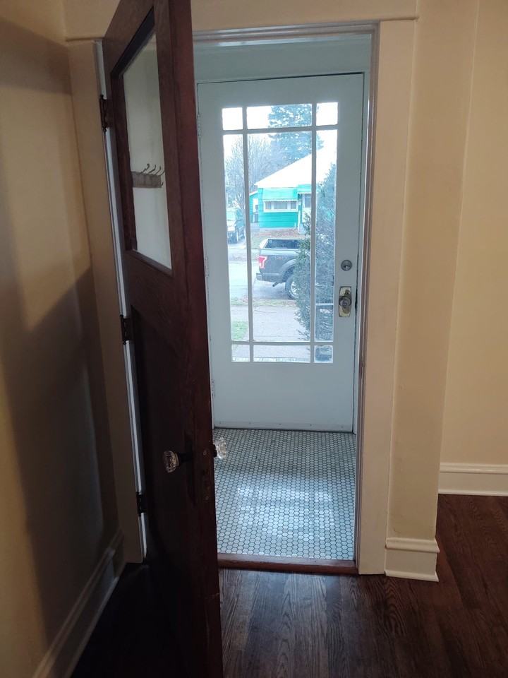 155 Euclid Ave #1stFL - Photo 6 of 9