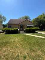 featured image of 2625 Seneca St