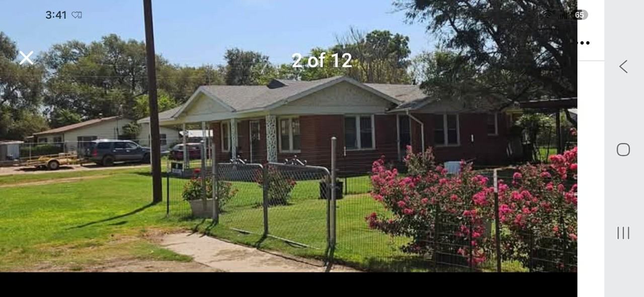 4118 E 3rd Pl - Photo 2 of 10
