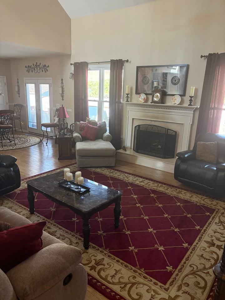217 Crestview Dr - Photo 6 of 7