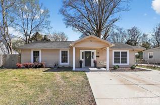 1318 Mcdow Dr - Photo 1 of 1