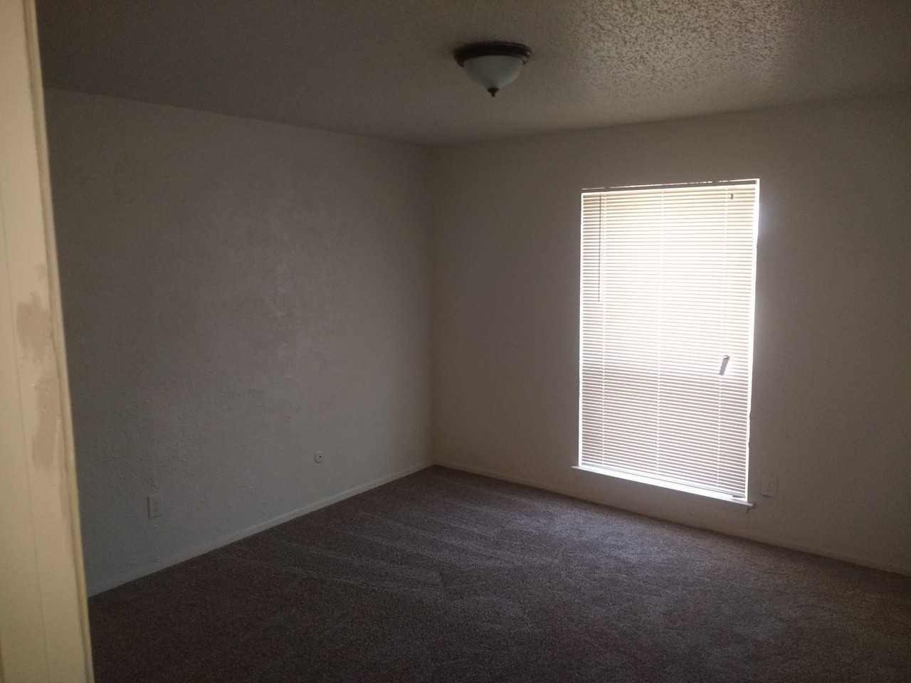 1026 Pleasant Valley Ln #NA - Photo 6 of 12