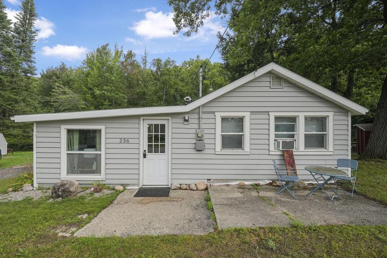 256 W Lake Dr #NA - Photo 7 of 10