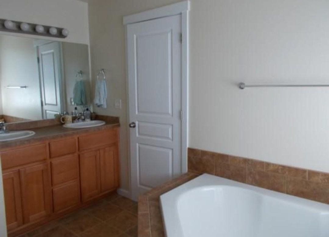 9205 Ne 80th Cir #NA - Photo 3 of 16
