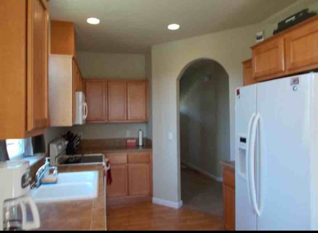 9205 Ne 80th Cir #NA - Photo 7 of 16