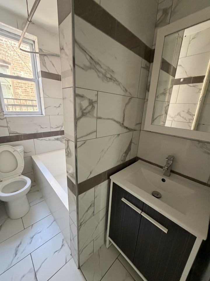 5301 Palisade Ave #58 - Photo 4 of 14