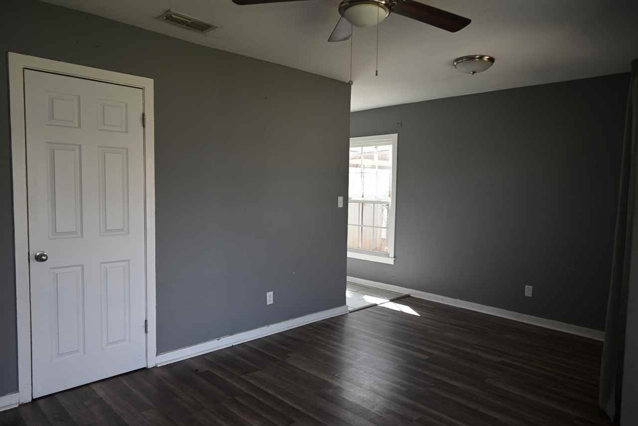 2949 Cunningham Dr #NA - Photo 4 of 16