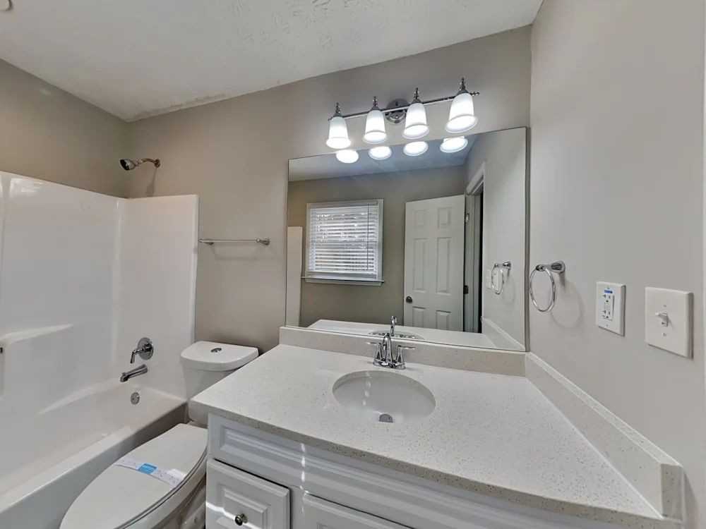 305 E Country Woods Dr #NA - Photo 4 of 8