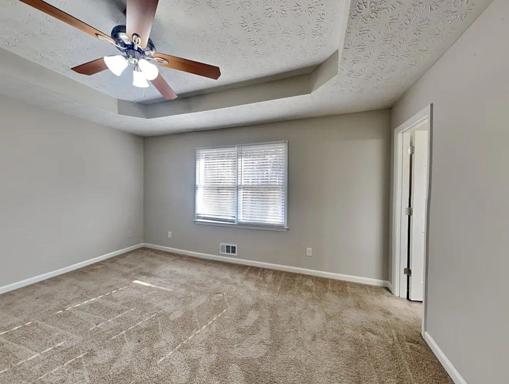 305 E Country Woods Dr #NA - Photo 6 of 8
