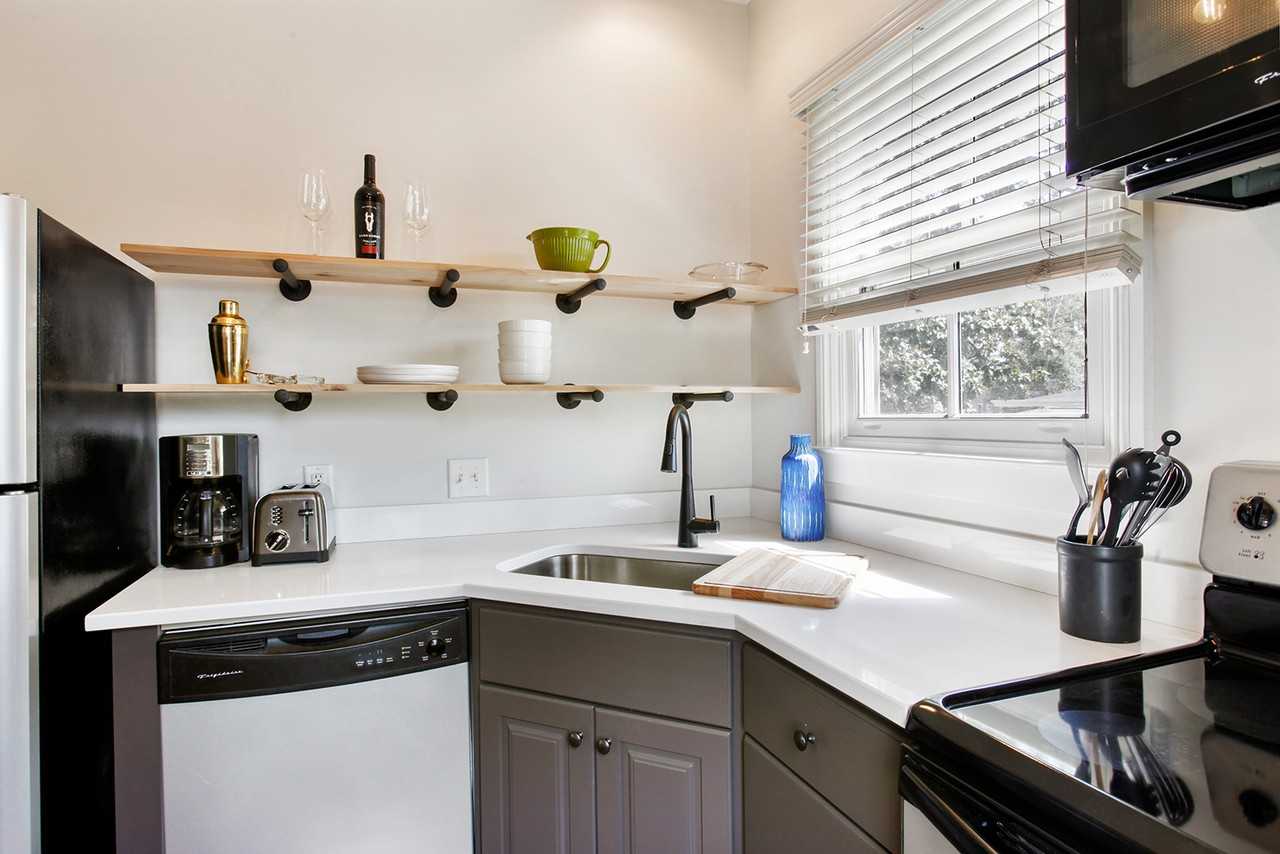 17 W Park Ln #5 - Photo 5 of 13