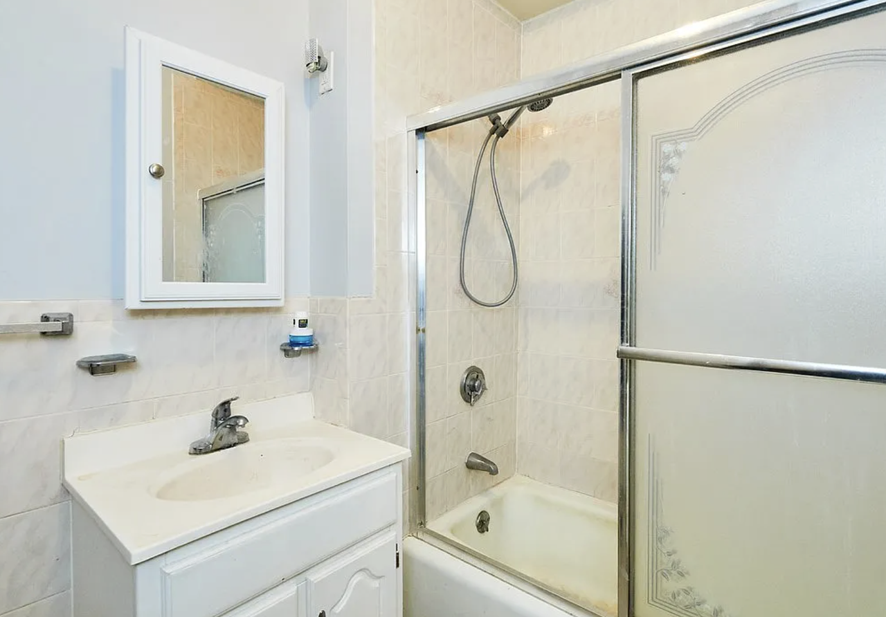 125 Saint Botolph St #1 - Photo 3 of 10