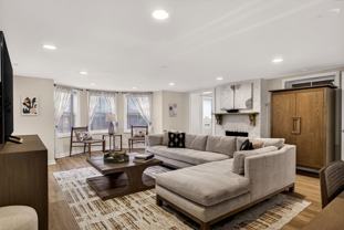 17 W Park Ave #2 - Photo 1 of 1