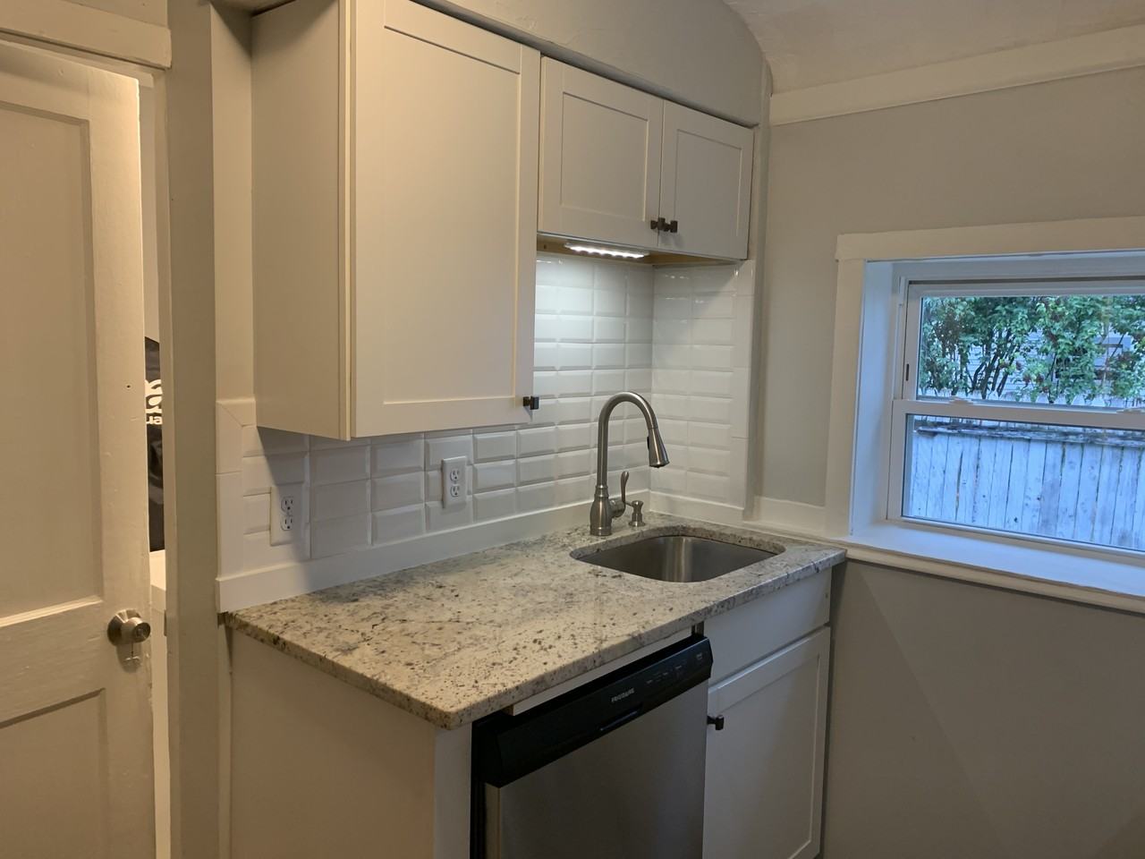 32 Shaffner Pl #32 - Photo 2 of 13