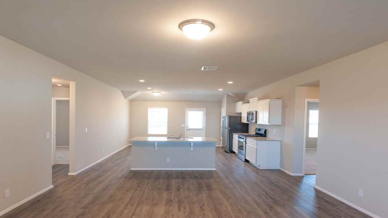 2020 S 14th St #NA - Photo 5 of 11