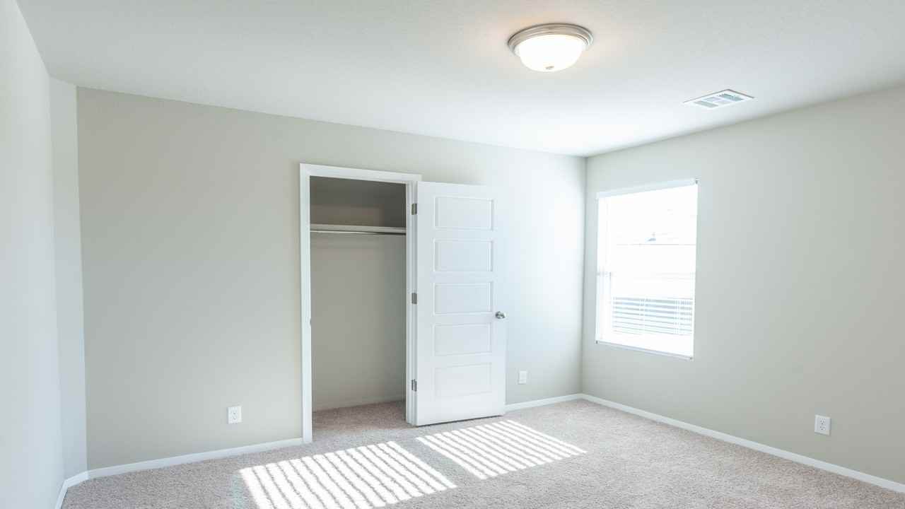 2020 S 14th St #NA - Photo 7 of 11