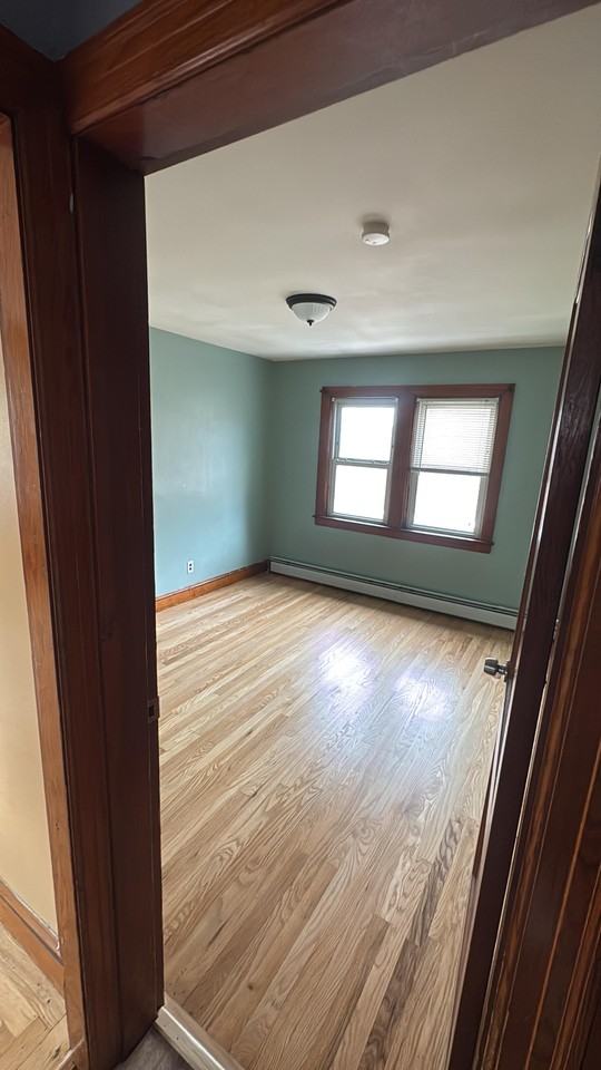 25 Hazael St #2 - Photo 5 of 10