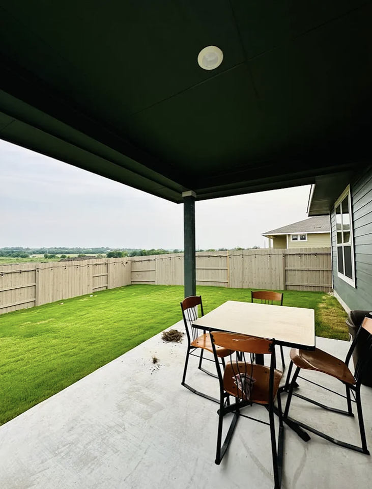 7103 Ezra Brooks Bnd #NA - Photo 5 of 16