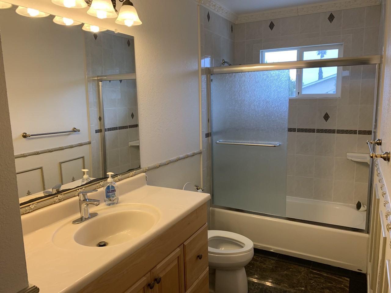 2075 Lockwood Dr #NA - Photo 2 of 11