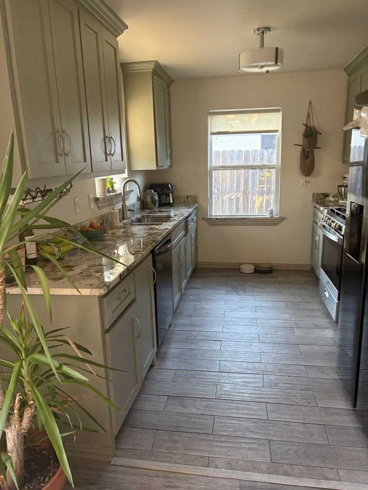 3130 Hillglenn Rd #NA - Photo 3 of 11