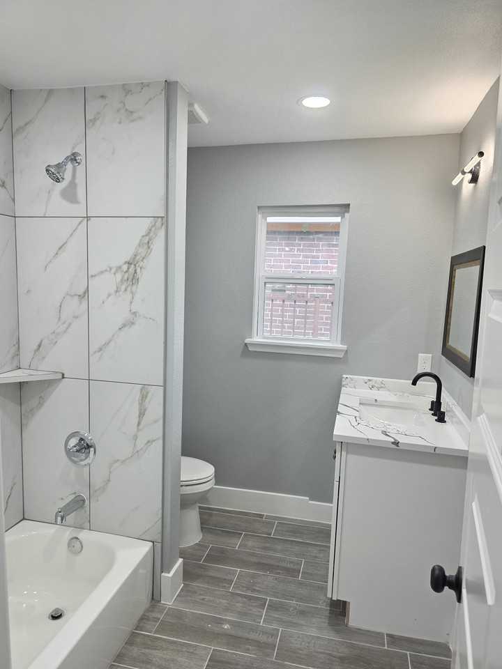3914 Southlawn St #NA - Photo 6 of 12