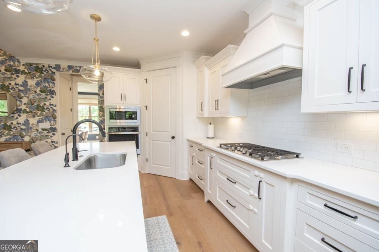 110 Beresford Rd #NA - Photo 7 of 20