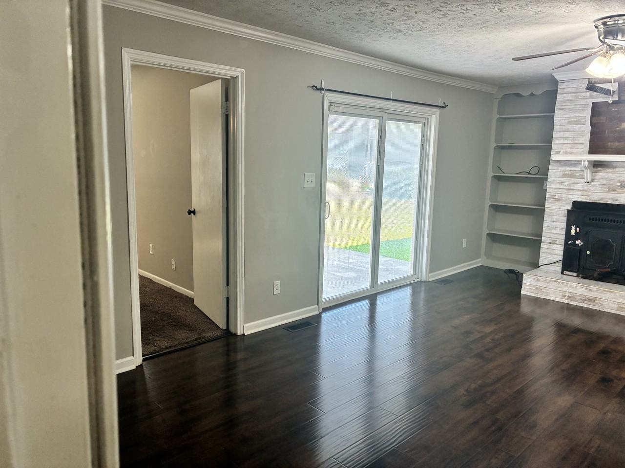 1631 Sweetgum Cir #NA - Photo 4 of 12