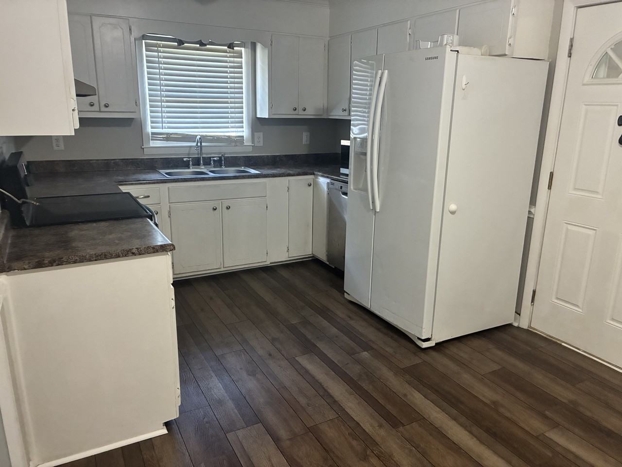1631 Sweetgum Cir #NA - Photo 6 of 12