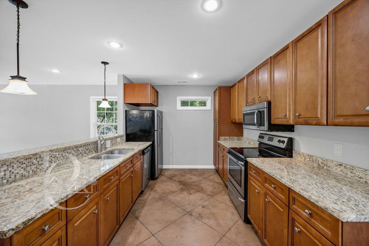 3102 Emanuel Church Rd Apt A - Photo 7 of 25