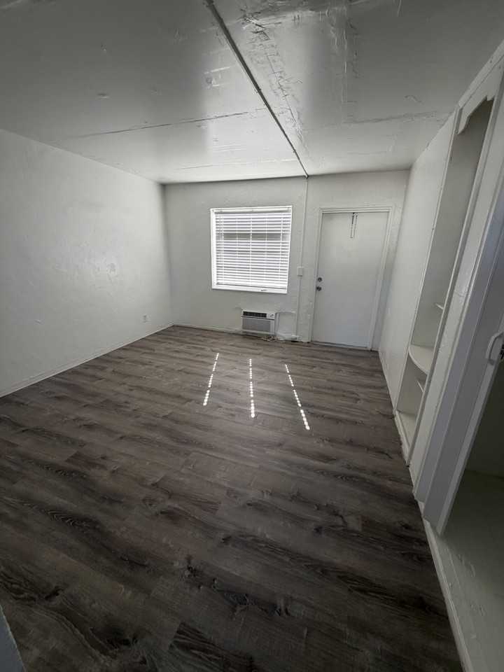 10080 Nw 7th Ct #NA - Photo 3 of 10