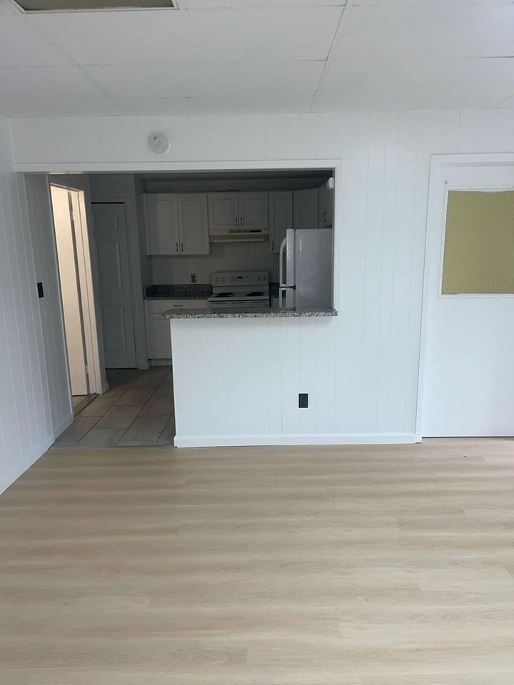 ONE11 COLLECTION - HAMTRAMCK - Photo 5 of 24