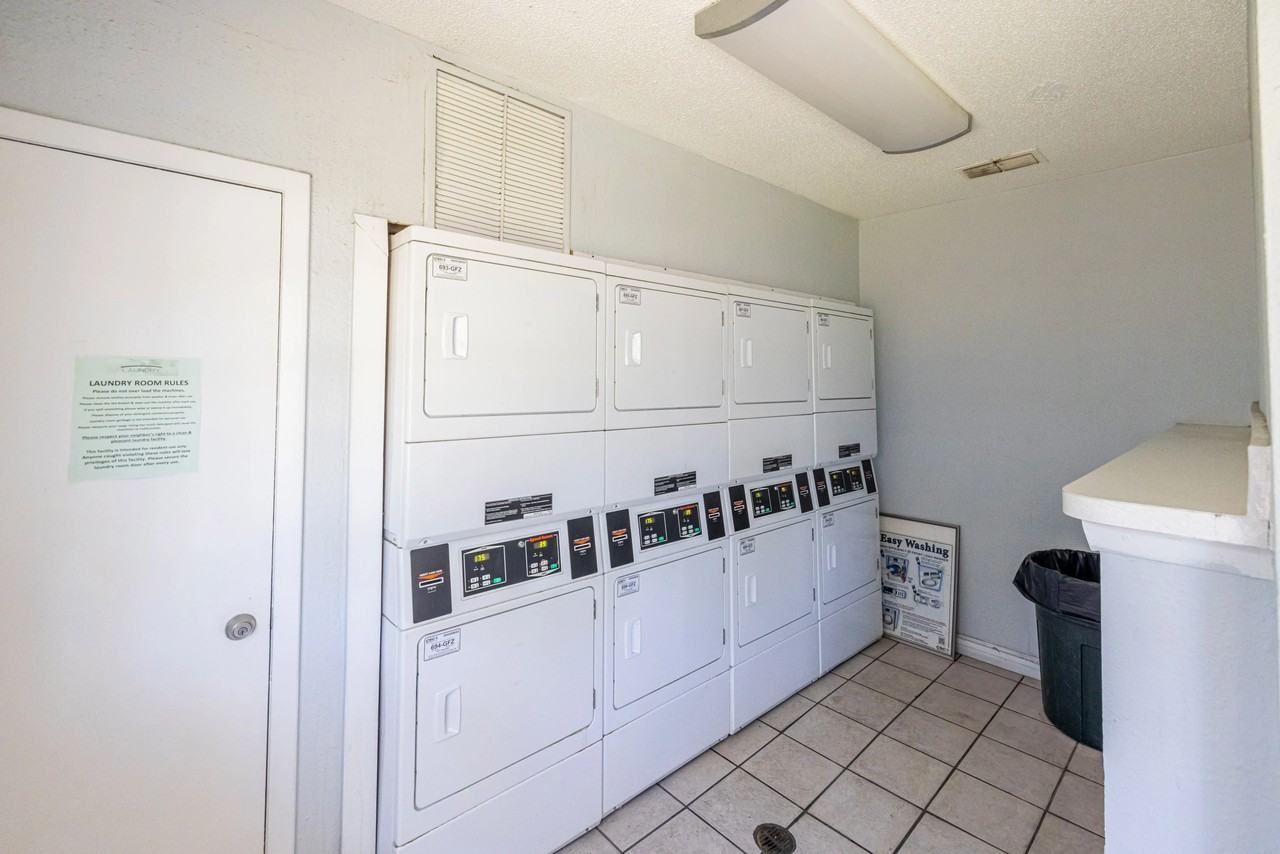 Sunset Place - Photo 4 of 34