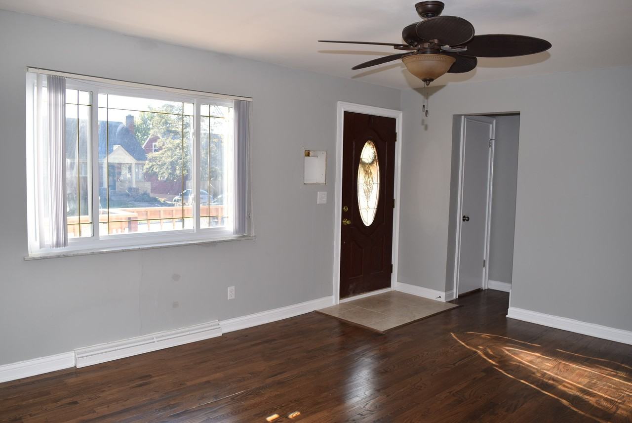 1462 Tallberry Dr #NA - Photo 4 of 34